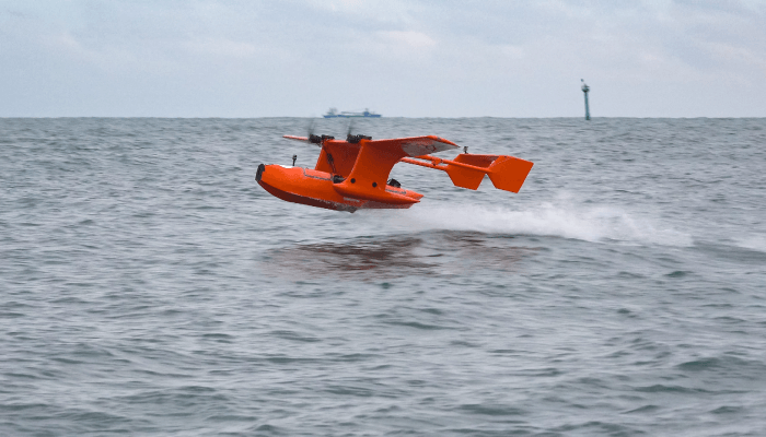 飛行艇型ドローン 